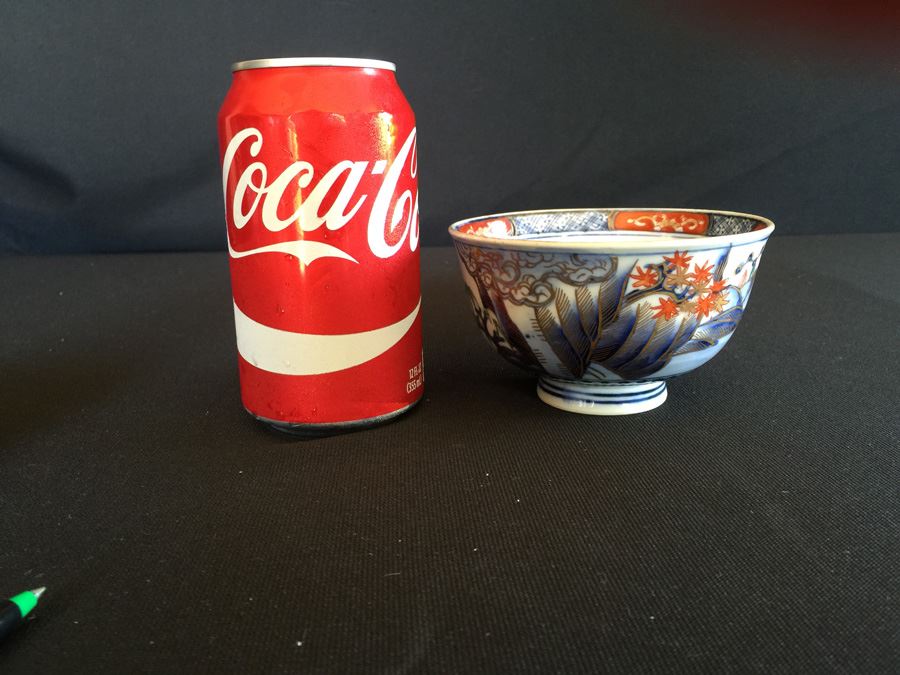 Japanese Imari Porcelain Footed Bowl [Photo 4]