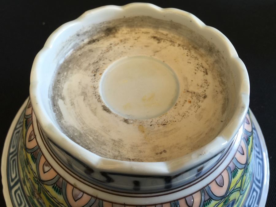 Japanese Imari Porcelain Footed Bowl [Photo 3]