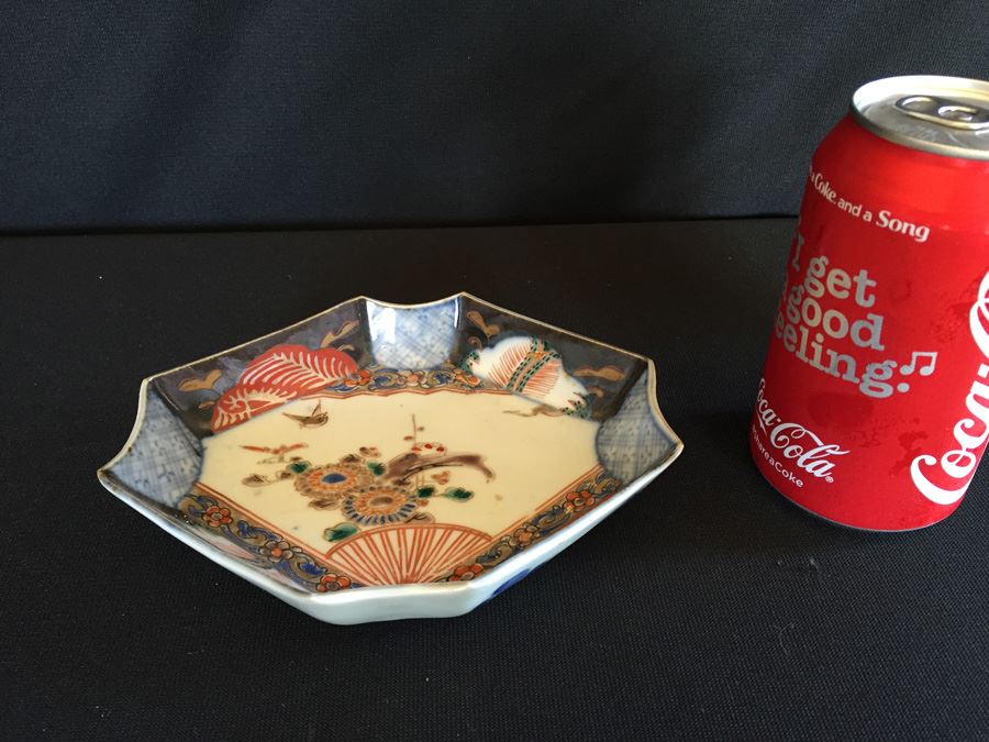 Japanese Imari Porcelain Footed Dish [Photo 4]