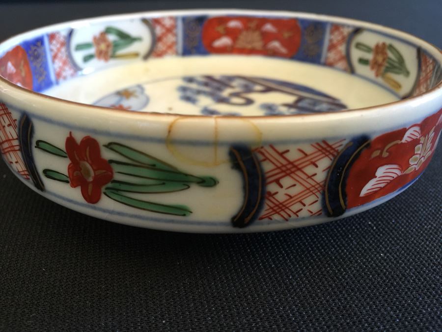 Japanese Imari Porcelain Footed Dish [Photo 7]