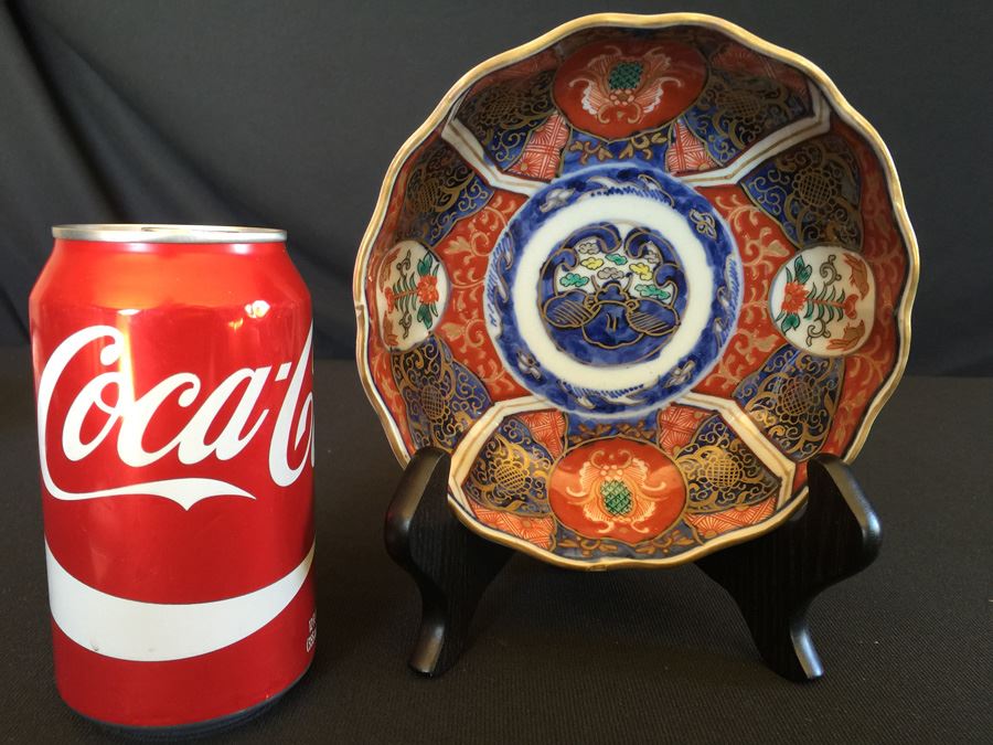 Japanese Imari Porcelain Dish [Photo 4]