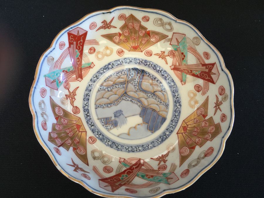 Japanese Imari Porcelain Dish [Photo 2]