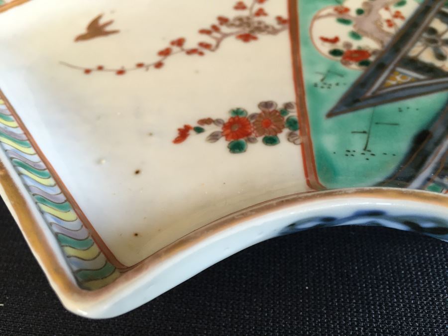 Japanese Imari Porcelain Dish [Photo 10]