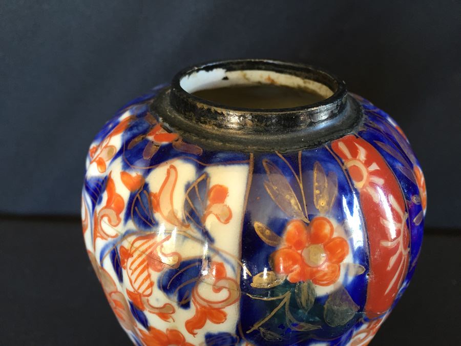 Japanese Imari Porcelain Vase [Photo 8]