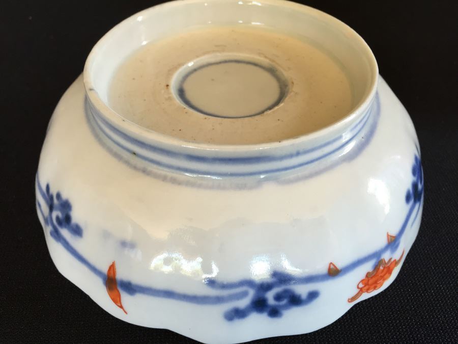 Japanese Imari Porcelain Footed Bowl [Photo 12]