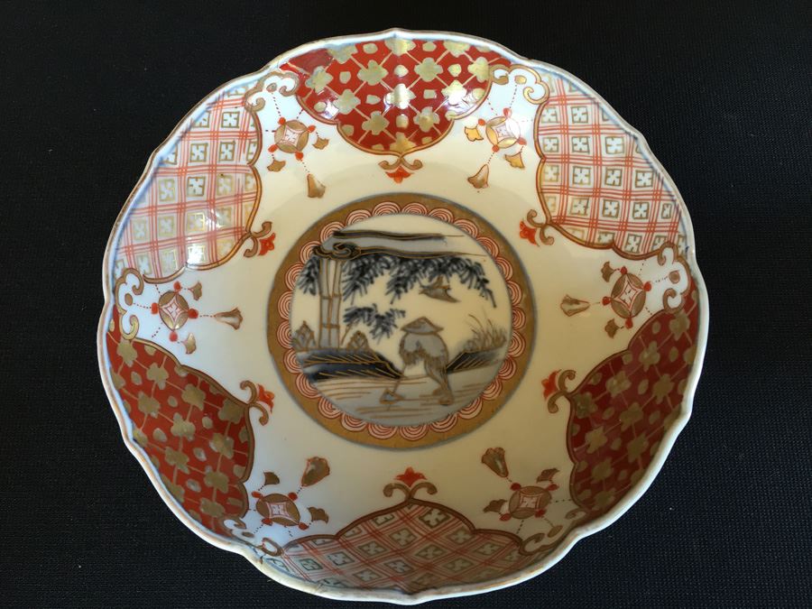 Japanese Imari Porcelain Dish [Photo 1]