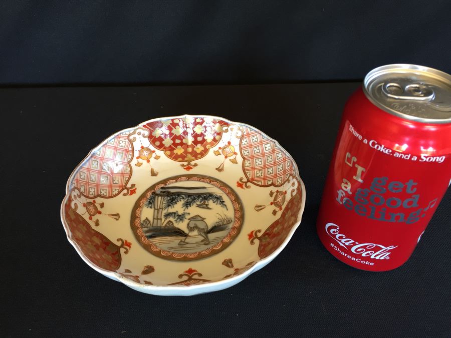 Japanese Imari Porcelain Dish [Photo 4]