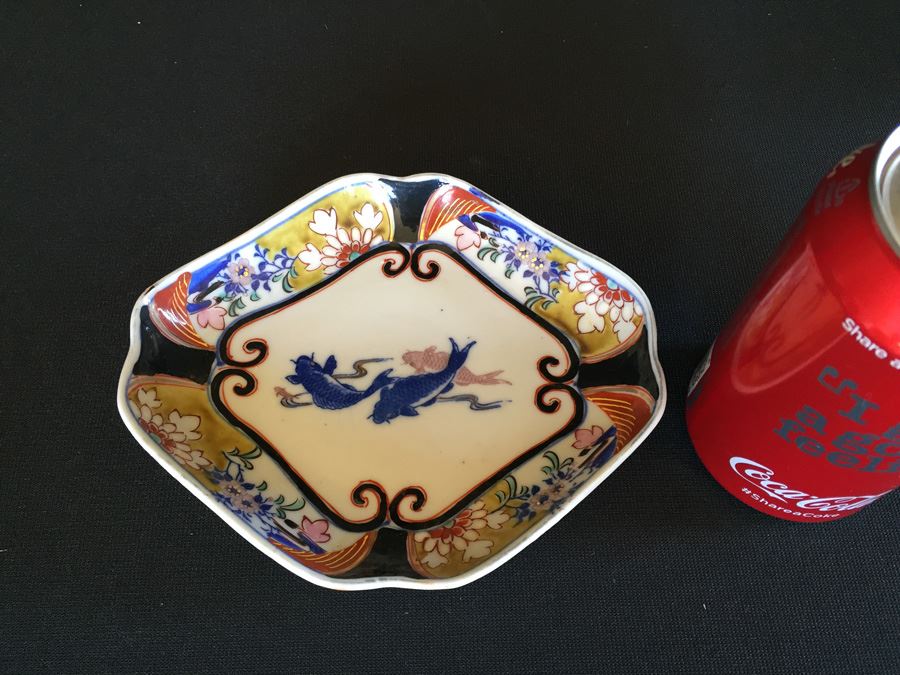 Japanese Imari Porcelain Dish [Photo 4]
