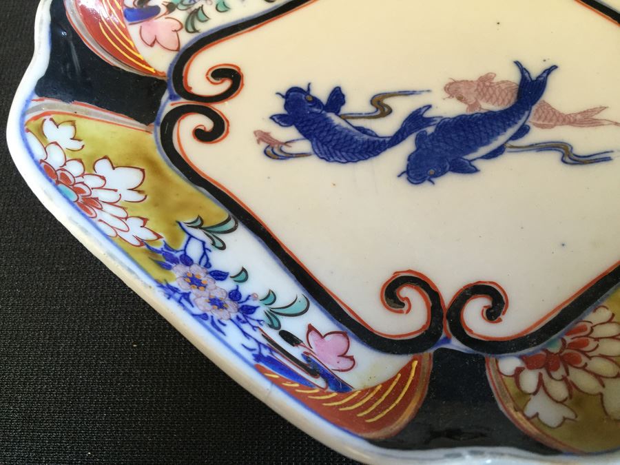 Japanese Imari Porcelain Dish [Photo 2]