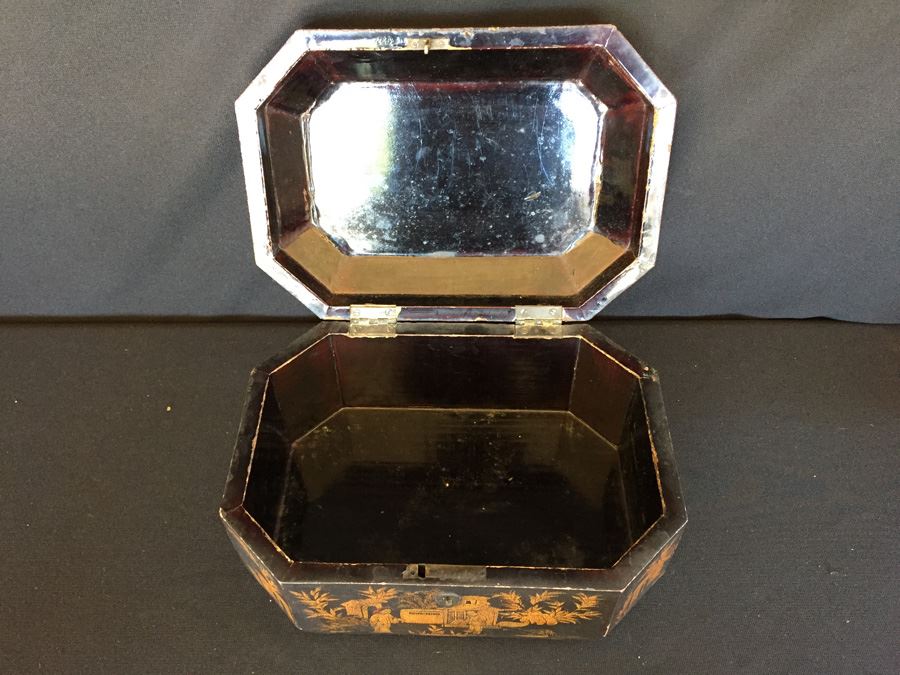 Beautifully Crafted Chinese Box [Photo 22]