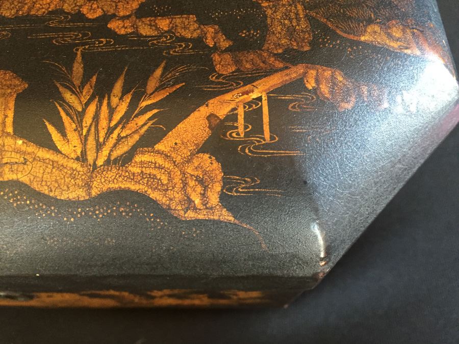 Beautifully Crafted Chinese Box [Photo 7]