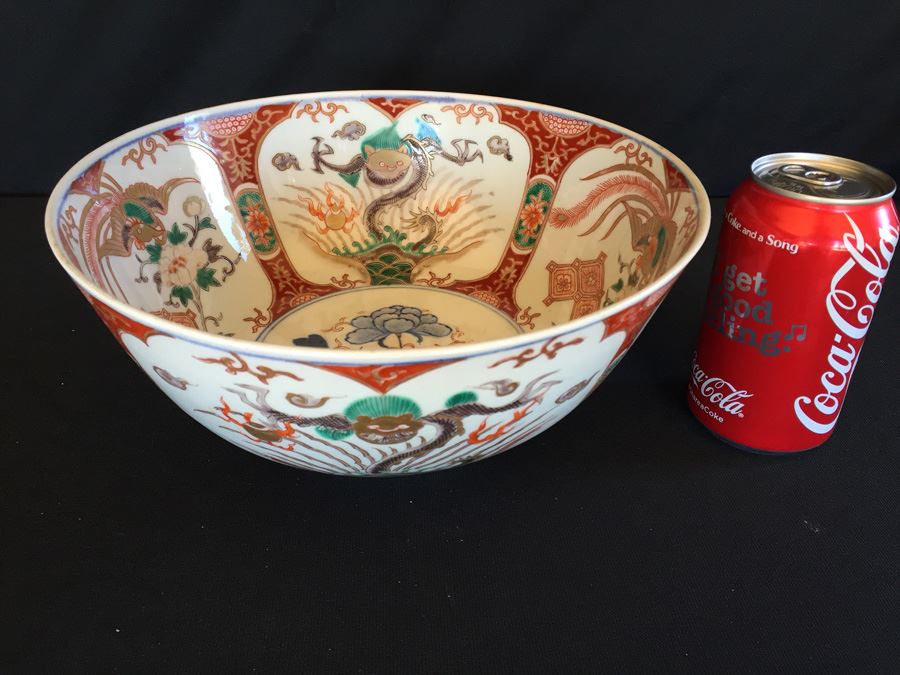 Japanese Imari Porcelain Large Bowl [Photo 4]