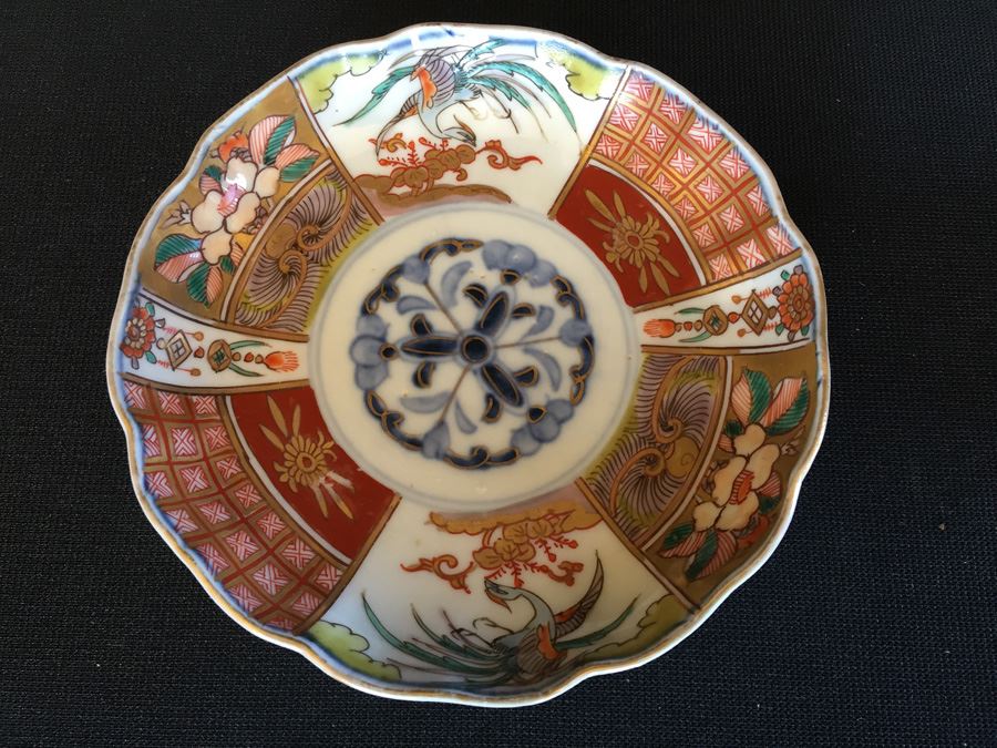 Japanese Imari Porcelain Dish [Photo 2]