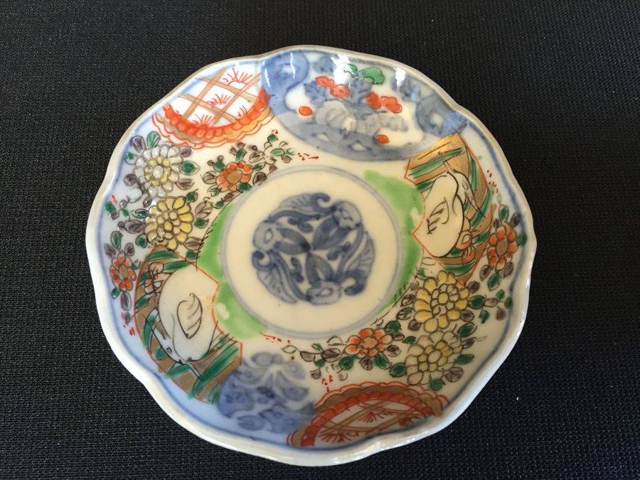 Japanese Imari Porcelain Dish [Photo 2]