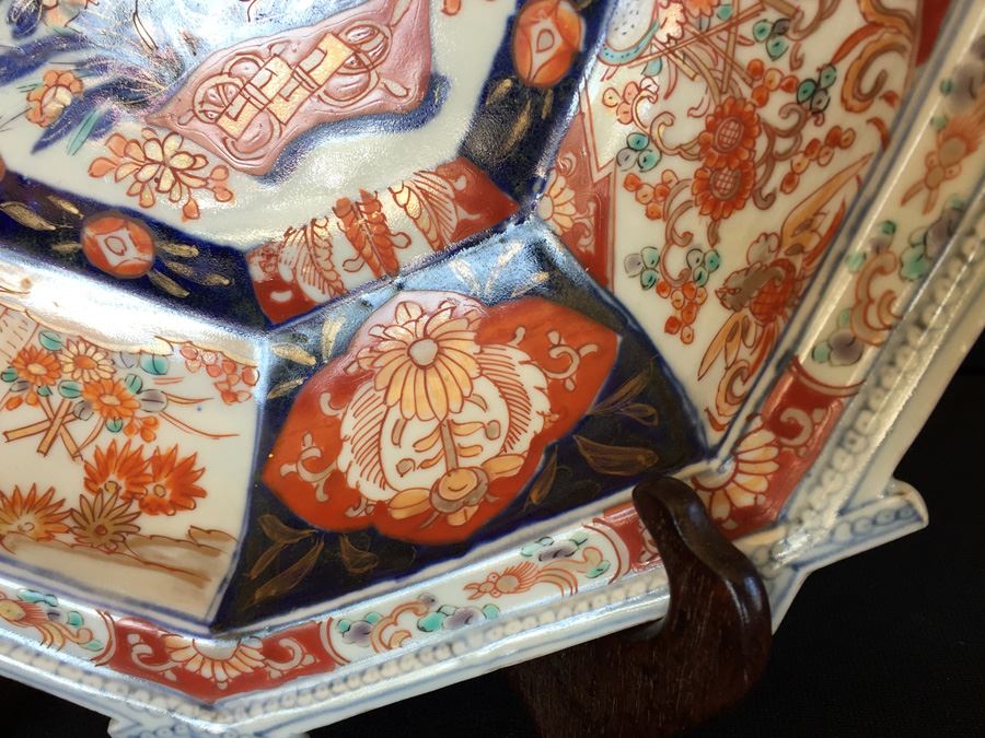 Japanese Imari Porcelain Large Bowl [Photo 12]