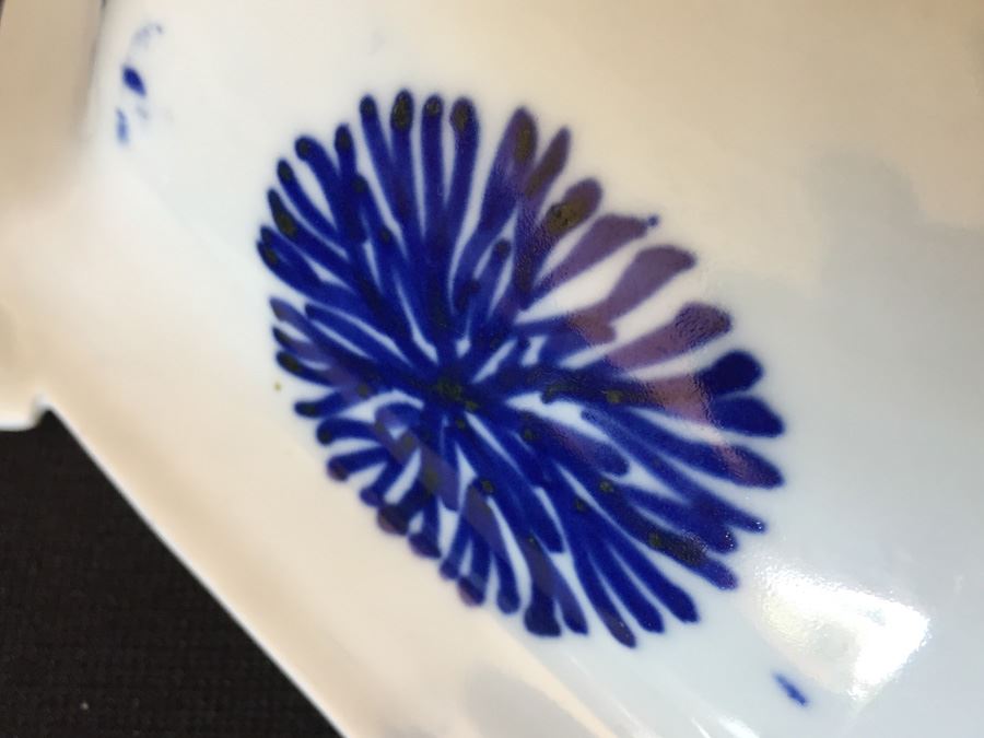 Japanese Imari Porcelain Large Bowl [Photo 17]