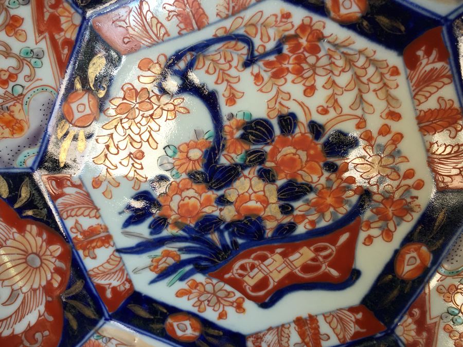 Japanese Imari Porcelain Large Bowl [Photo 8]