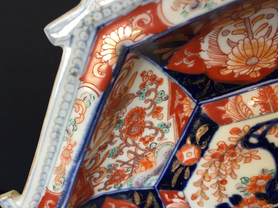 Japanese Imari Porcelain Large Bowl [Photo 9]