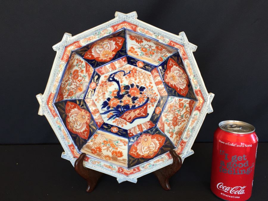 Japanese Imari Porcelain Large Bowl [Photo 4]