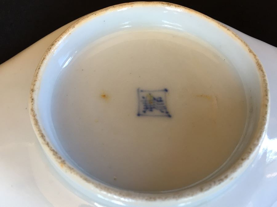 Japanese Imari Porcelain Dish [Photo 12]