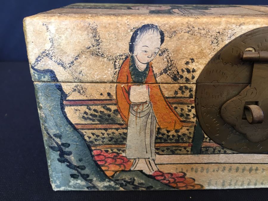 Stunning Antique Handmade Chinese Box  [Photo 9]