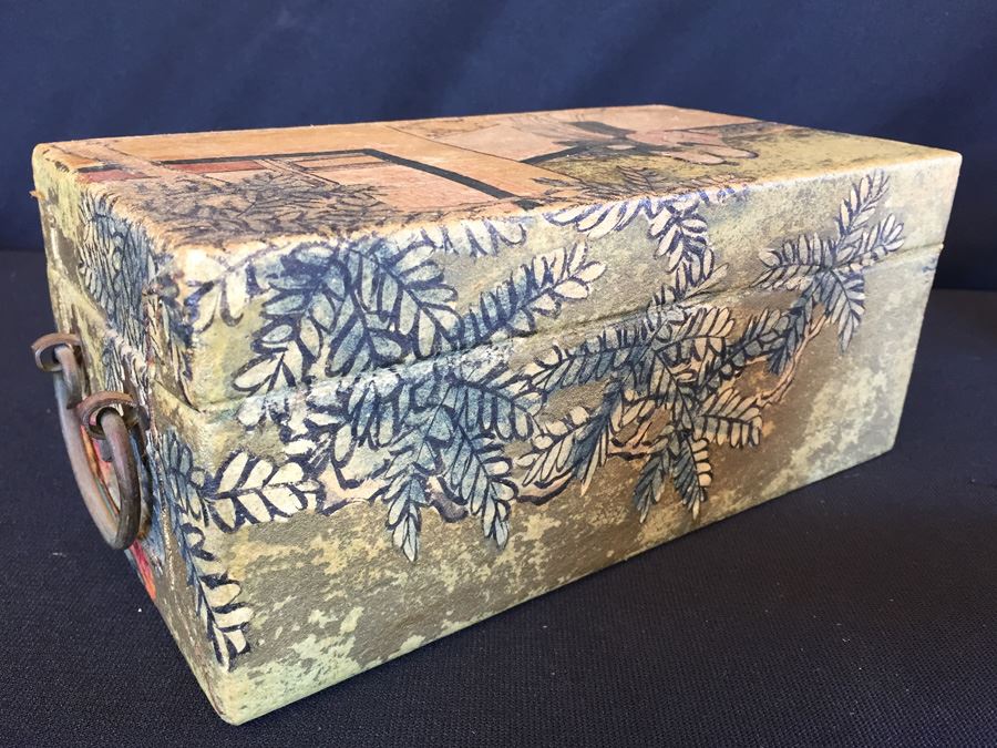 Stunning Antique Handmade Chinese Box  [Photo 16]