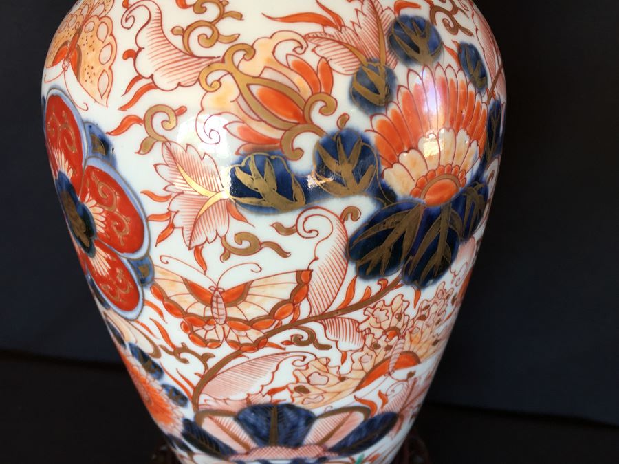 Japanese Imari Porcelain Large Vase [Photo 16]