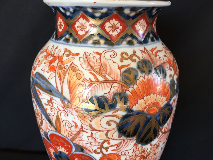 Japanese Imari Porcelain Large Vase [Photo 9]