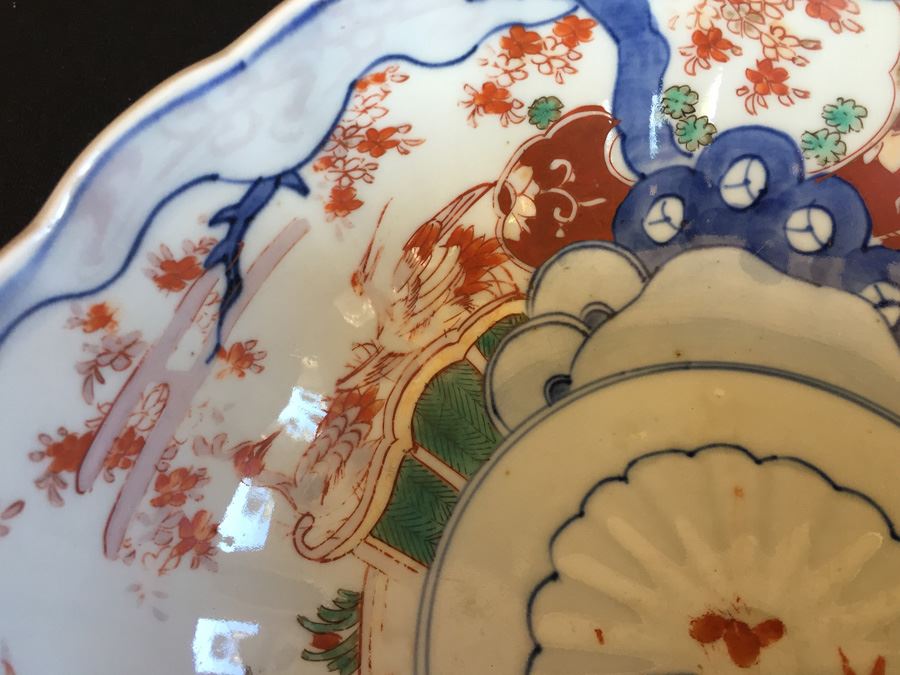 Japanese Imari Porcelain Large Bowl [Photo 6]