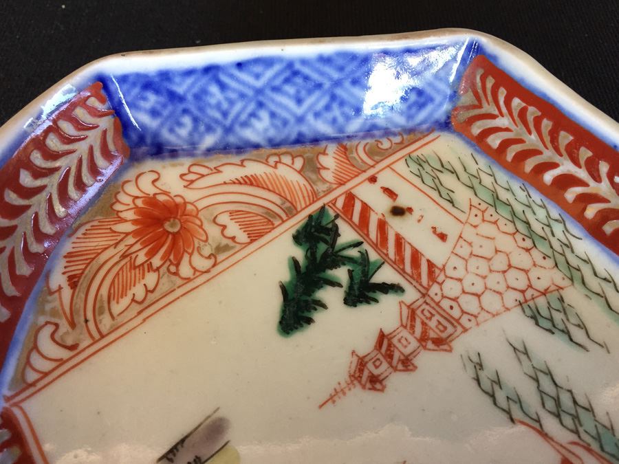 Japanese Imari Porcelain Dish [Photo 11]