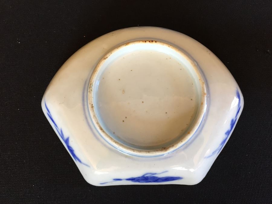 Japanese Imari Porcelain Dish [Photo 3]