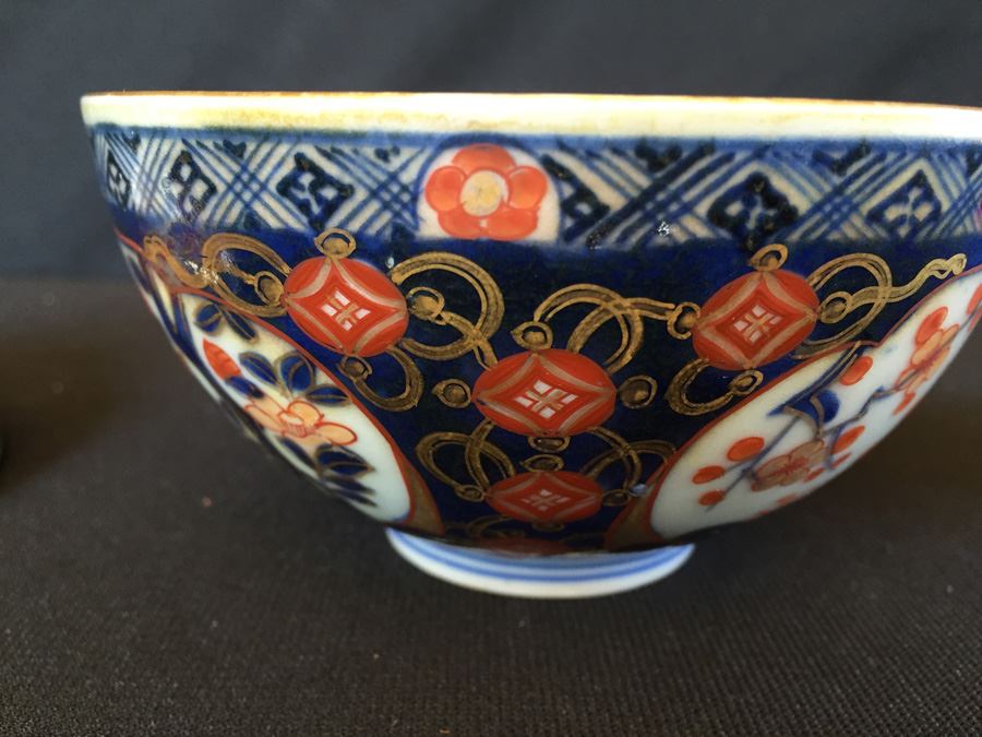 Japanese Imari Porcelain Rice Bowl with Lid [Photo 15]