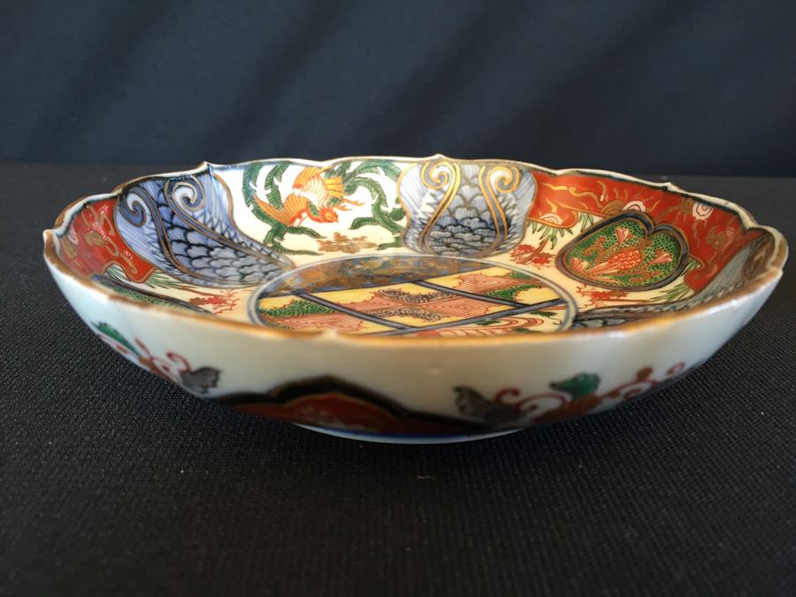 Japanese Imari Porcelain Dish [Photo 2]