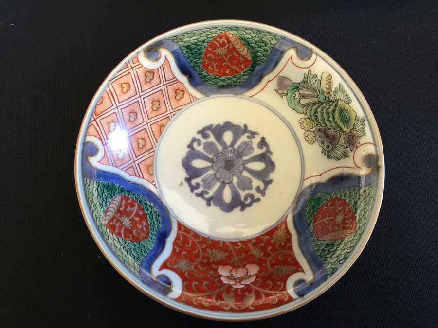 Japanese Imari Porcelain Set Of Dishes [Photo 2]