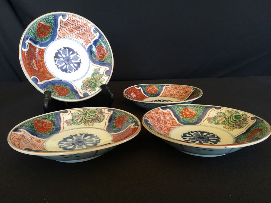 Japanese Imari Porcelain Set Of Dishes