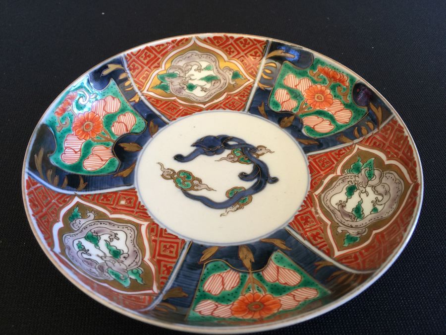 Japanese Imari Porcelain Dish [Photo 4]