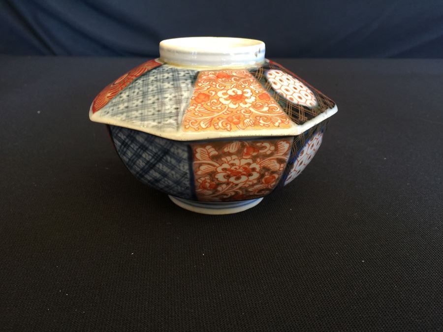 Japanese Imari Porcelain Rice Bowl with Lid