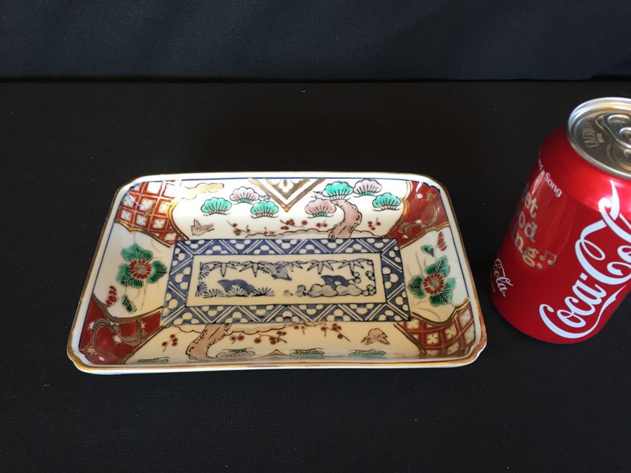 Japanese Imari Porcelain Dish [Photo 4]