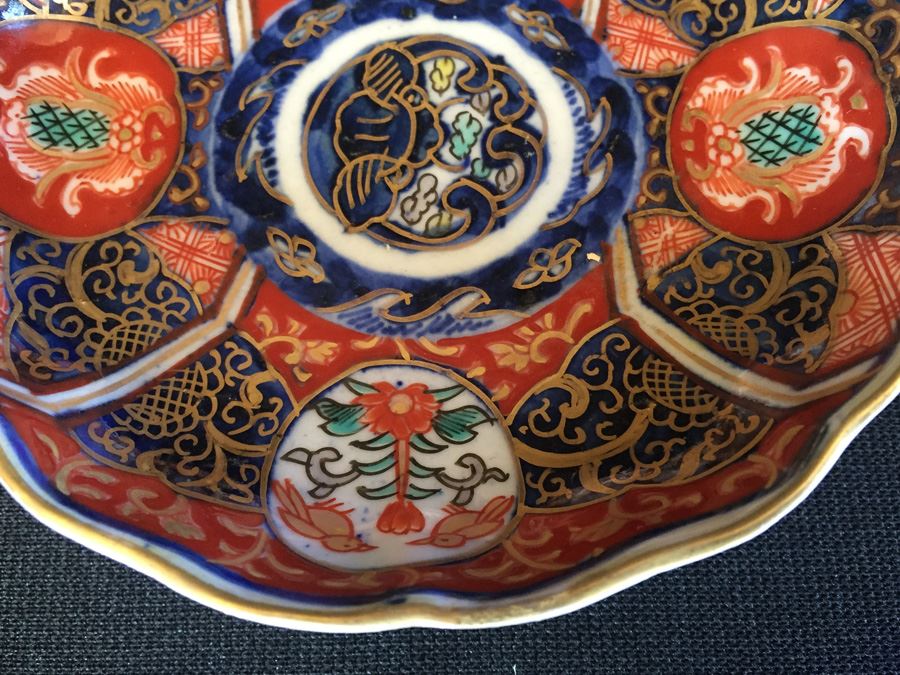 Japanese Imari Porcelain Dish [Photo 9]