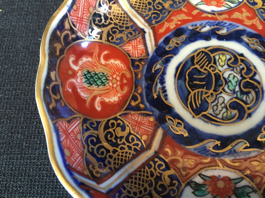 Japanese Imari Porcelain Dish [Photo 8]