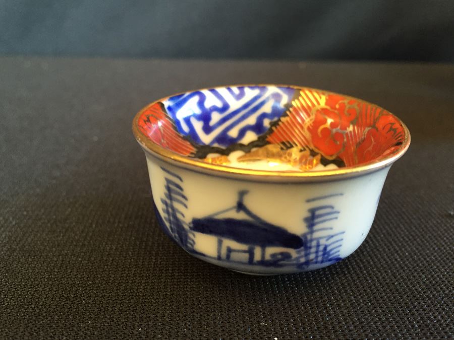 Japanese Imari Porcelain Small Bowl [Photo 2]