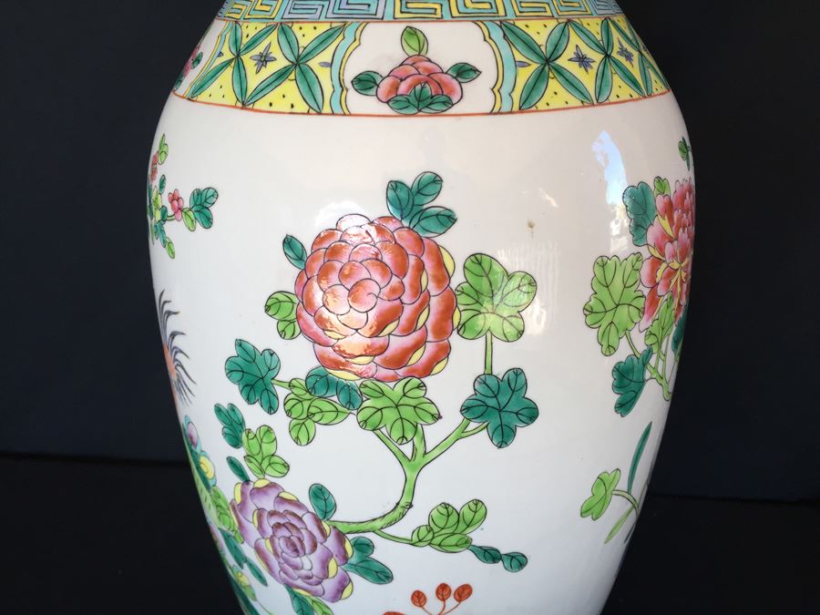 Japanese Imari Porcelain Large Vase [Photo 11]