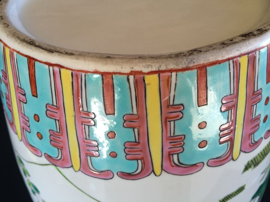 Japanese Imari Porcelain Large Vase [Photo 15]