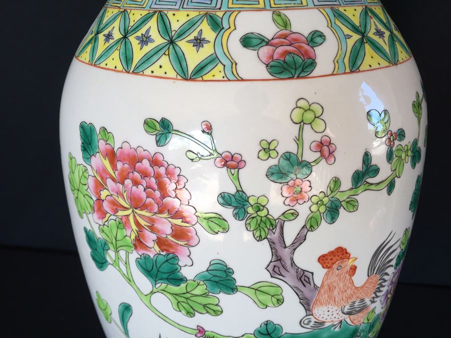 Japanese Imari Porcelain Large Vase [Photo 13]