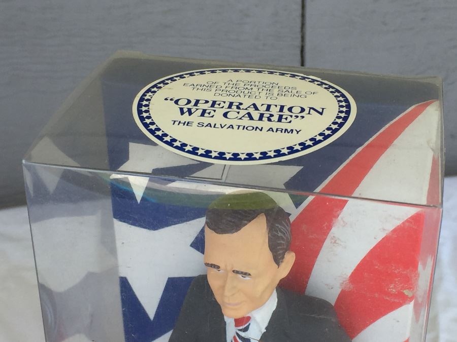 America's Heroes President George Bush And Gen. Colin Powell Action Figure Dolls New In Box Limited Edition [Photo 8]