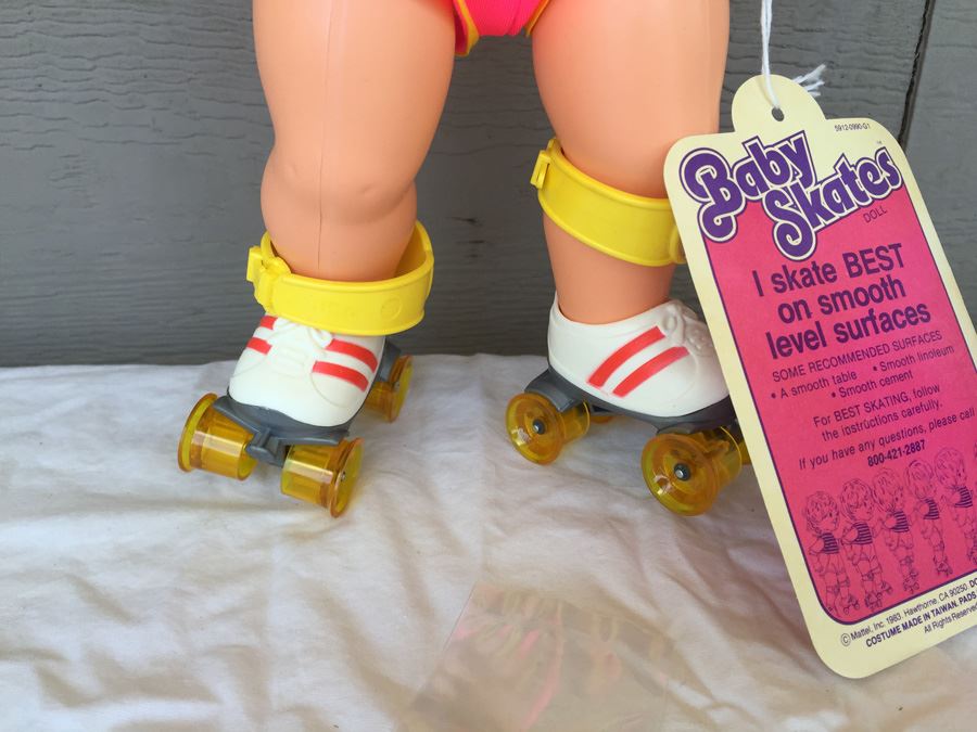 Baby Skates Doll By Mattel 1982 In Damaged Box [Photo 10]