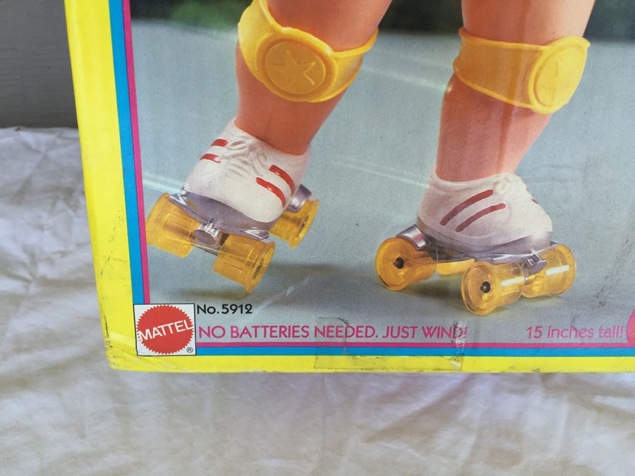 Baby Skates Doll By Mattel 1982 In Damaged Box [Photo 3]