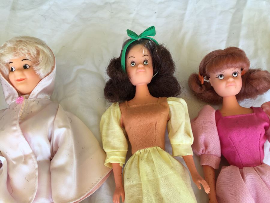 Disney's Snow White Dolls [Photo 6]