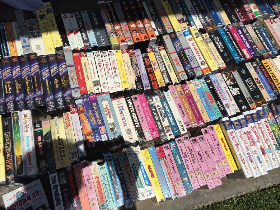 Massive Collection Of Vintage Sealed VHS Movies Video Tapes Classic Movies Most Are Sealed [Photo 3]