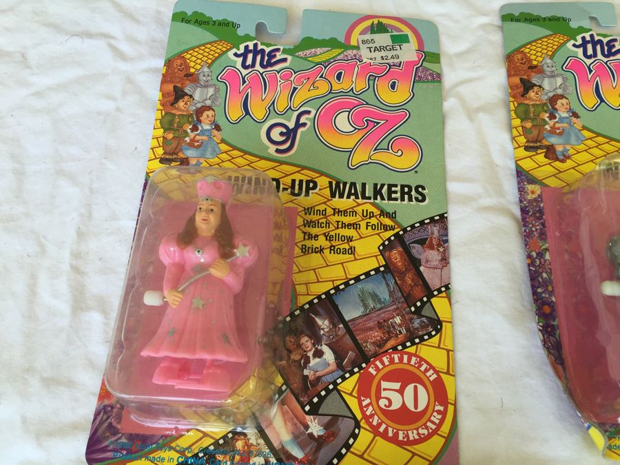 The Wizard Of Oz Wind-Up Walker Multi Toys Corp New On Card 1988 [Photo 8]